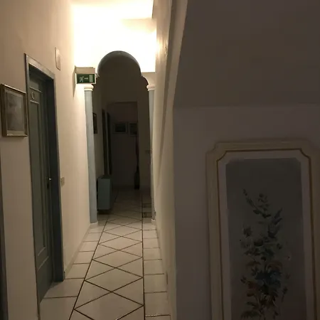 Hotel Holiday Otel 3*