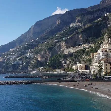 Hotel Holiday Otel 3*