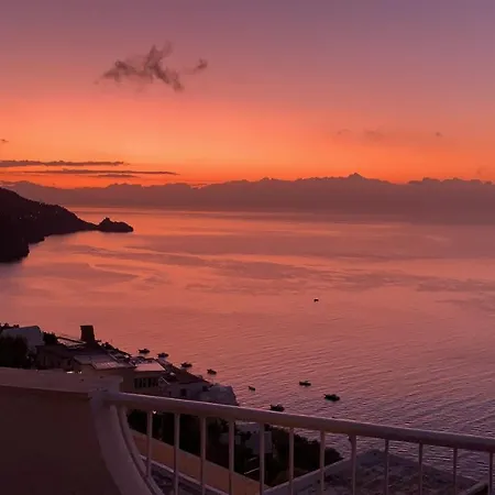 Hotel Holiday Praiano