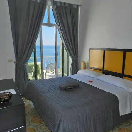 Hotel Holiday Hotel Praiano