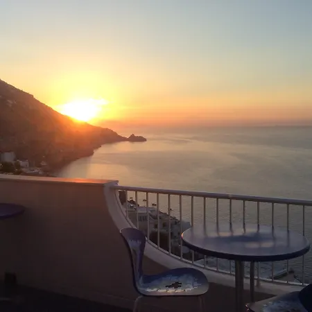 Hotel Hotel Holiday 3*