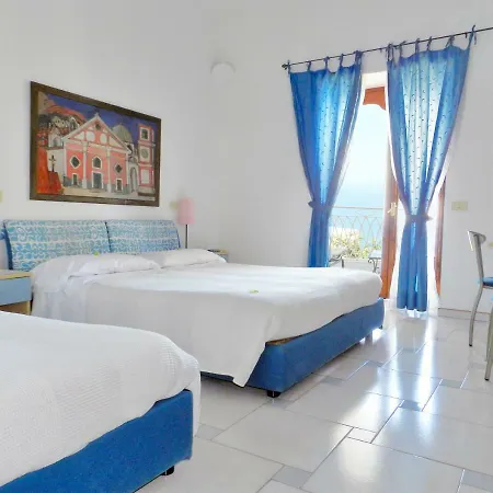 Hotel Hotel Holiday 3*