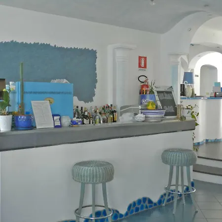 Hotel Holiday 3*