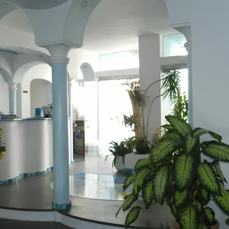 Hotel Holiday Hotel