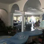 Hotel Holiday 3* برايانو
