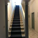 Hotel Holiday