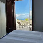 Hotel Holiday برايانو