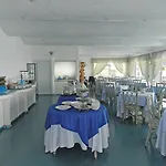 Hotel Holiday 3* برايانو