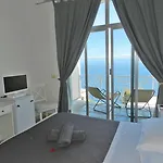 فندق Hotel Holiday