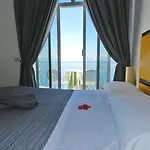 Hotel Holiday فندق