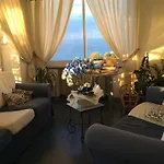 Hotel Holiday 3*