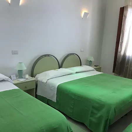 Hotel Holiday Hotel Praiano