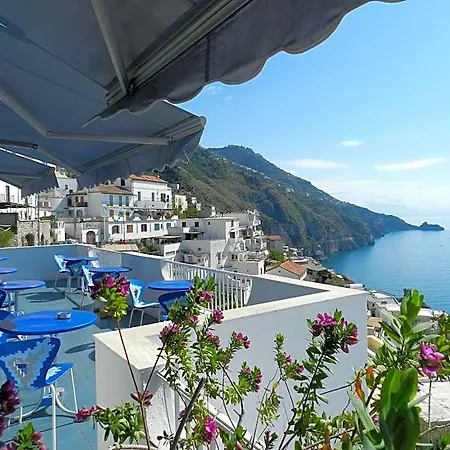 Hotel Holiday Hotel