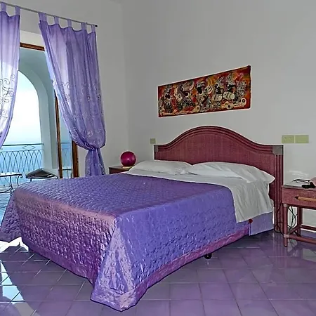 Hotel Hotel Holiday