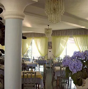 Hotel Holiday Praiano