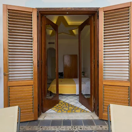 Hotel Holiday Praiano
