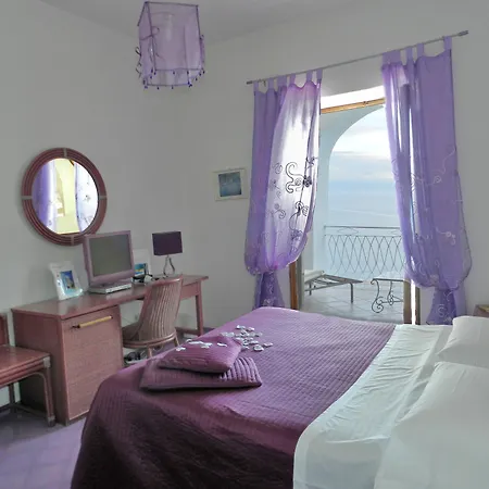 Hotel Holiday Hotel