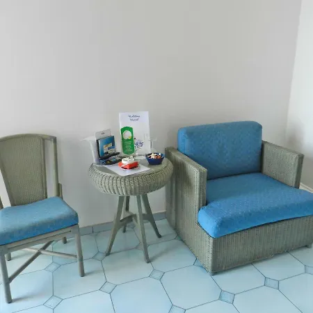 Ξενοδοχείο Hotel Holiday Praiano